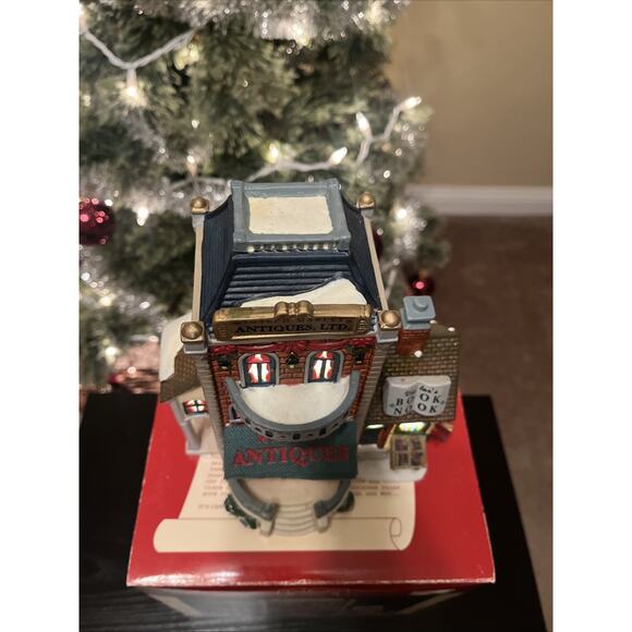 Lemax Caddington Village Victor’s Book Nook Joseph Marleys Antiques 1999 - Picture 3 of 10